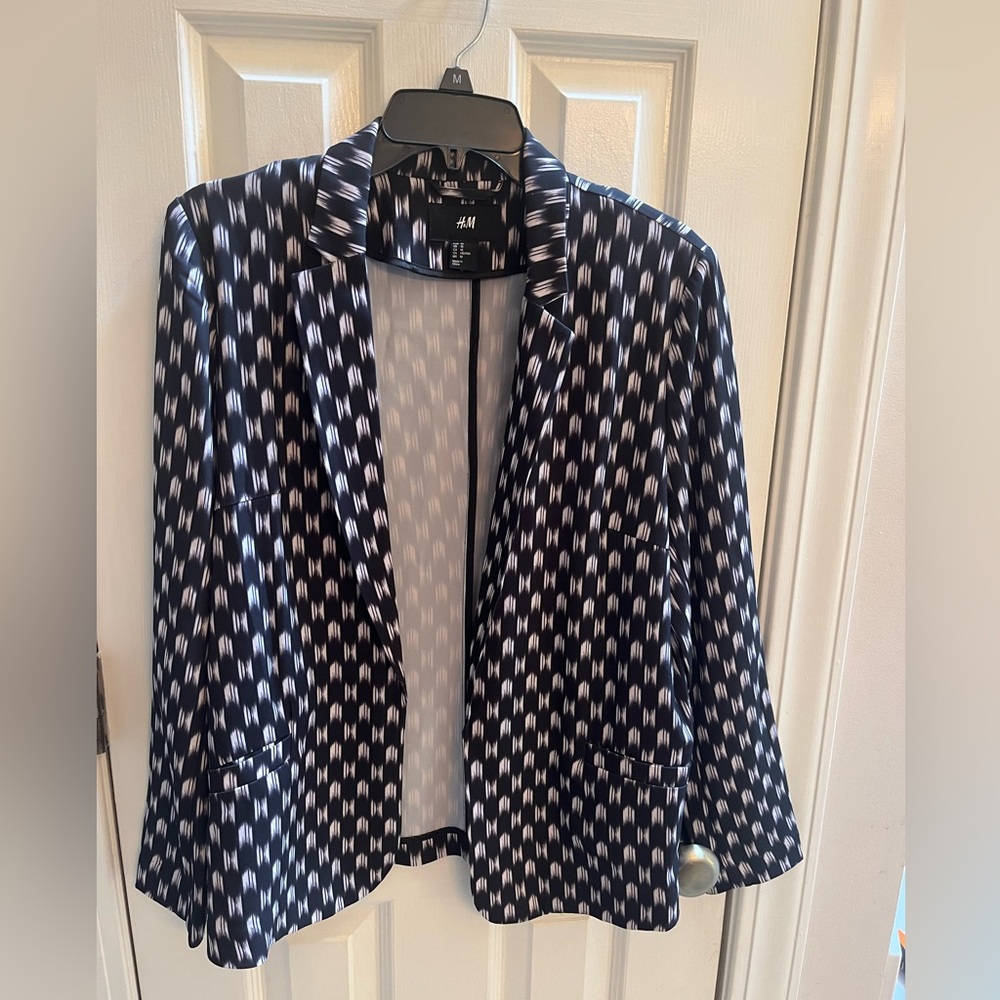 H&M Black and White Ladies Blazer